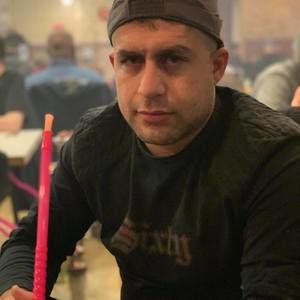 Meet your Posher, Ali